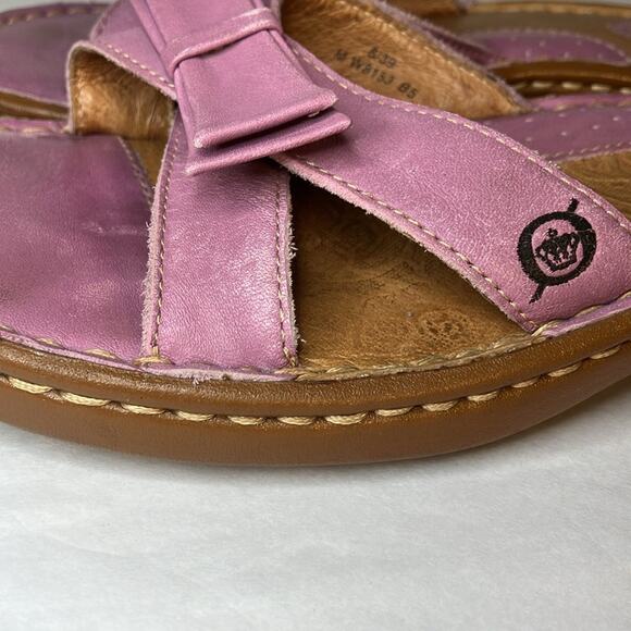 BORN Purple Leather Bow Sandals w/ Leather Cushioned‎ Footbed spring lavender - Picture 4 of 6